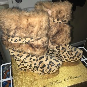 Faux Fur Wedge Platform Booties