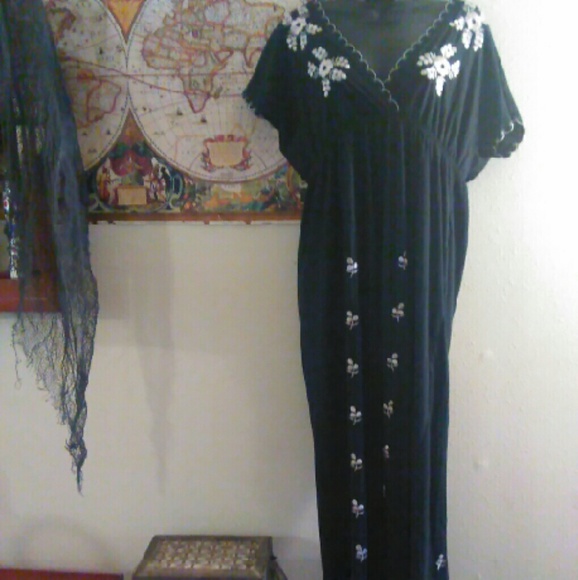 Bcbg Max Azria maxi dress black XL ivory floral