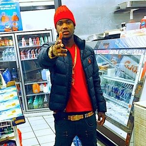 Meet your Posher, Troy