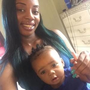 Meet your Posher, Brittney