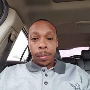 Meet your Posher, Troy