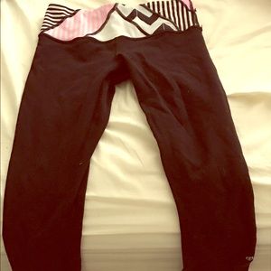 Lululemon size 4 leggings