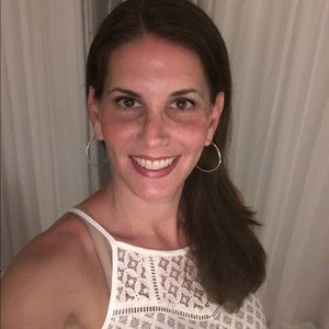 Meet your Posher, Dana