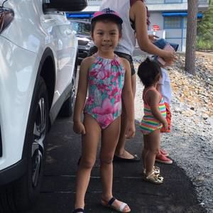 Meet your Posher, Kelly