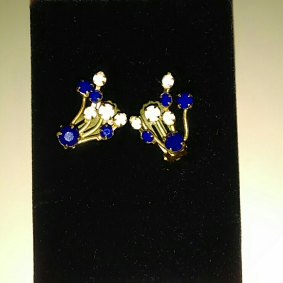 GIFTED - Vintage clip on earrings - Picture 3 of 4