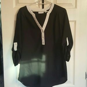 NY&Co Black and white blouse (M)