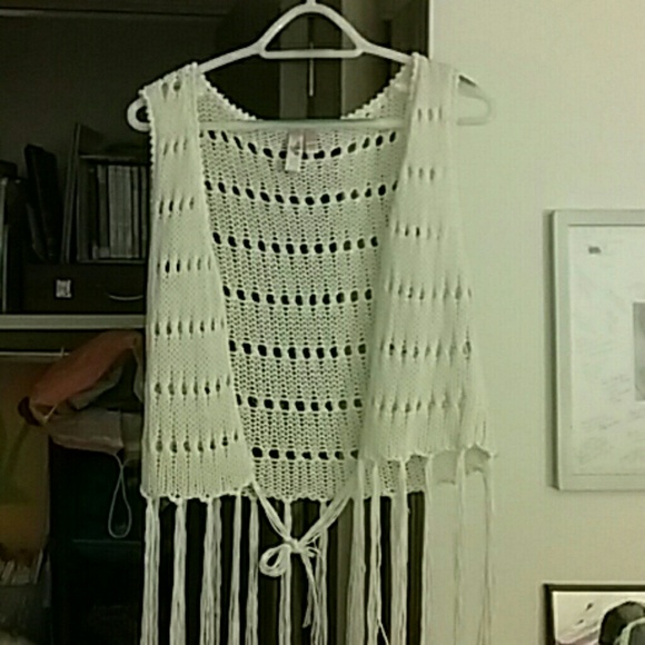 Nitted vest