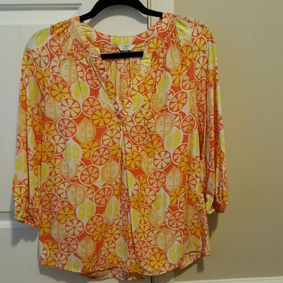 Crown & Ivy Top