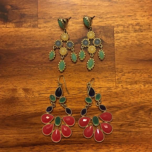 🛍 Moving Clear Out! Set of 2 Chandelier Earrings