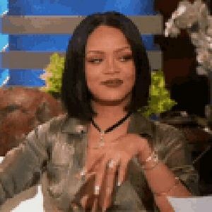 Meet your Posher, Dayna