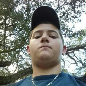 Meet your Posher, Dennis