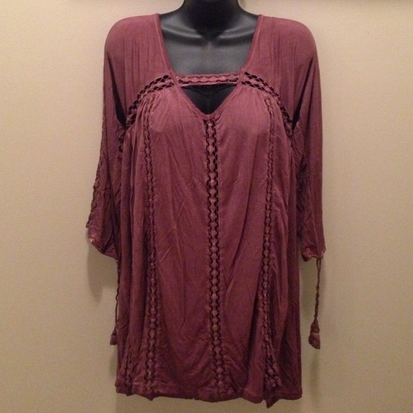 🎉HP🎉NWT Burgundy Crocheted Lace Dress/Tunic - Picture 3 of 4