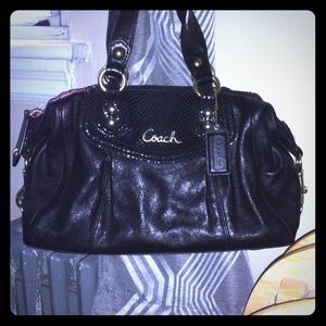 Like new black coach purse