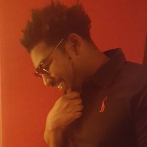 Meet your Posher, Don