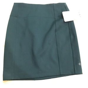 NWT Lululemon Skirt 6 &go Cityfarer