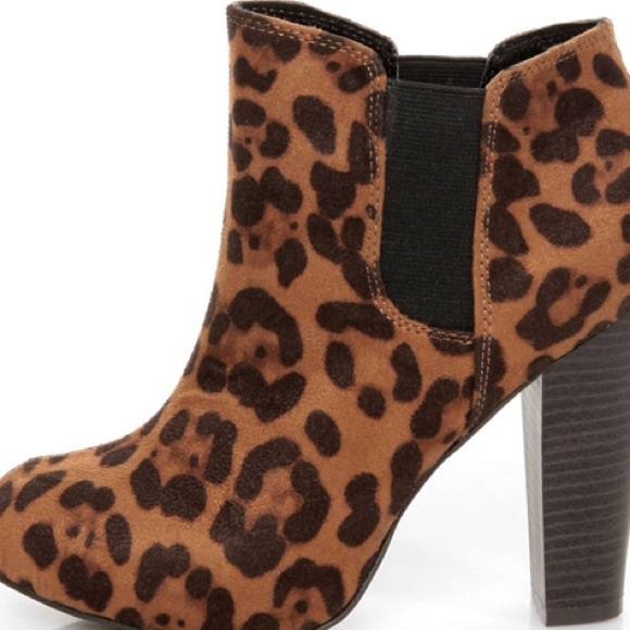 Madden Girl Zelouss Leopard Bootie