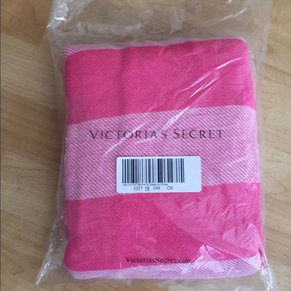 Victoria secret beach blanket. NIB