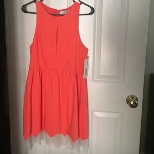 DO+BE Peach/Orange peep hole dress