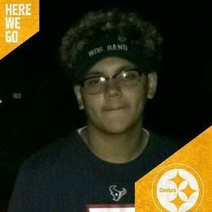 Meet your Posher, Nikio