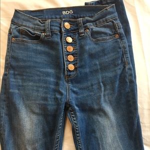 High waisted light blue bdg jeans