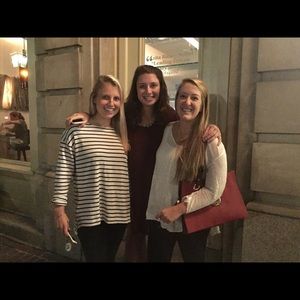 Meet your Posher, Robyn