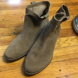 Dolce Vita suede booties! Rarely worn