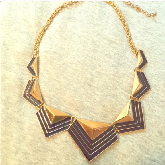 Forever 21 Jewelry - Statement necklace!!