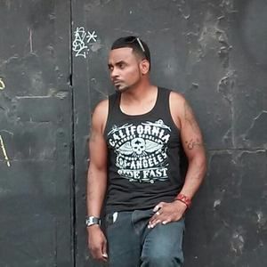 Meet your Posher, Christopher