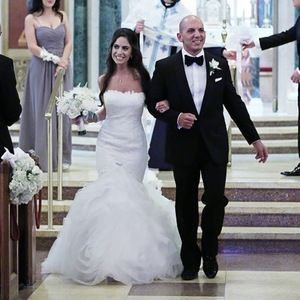 Meet your Posher, Sharareh