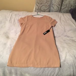 Tan Lulu's shift dress NWT