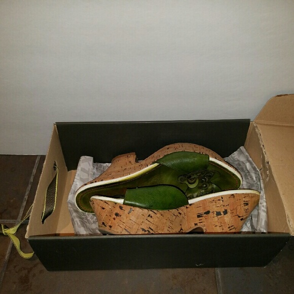 Miss Sixty Green Leather Butterfly Slingback Wedge - Picture 2 of 4