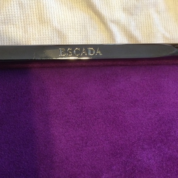 ☃ CLOSET CLEAR OUT☃ Escada purple suede purse - Picture 2 of 4