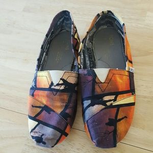 Limited Edition TOMS!!!