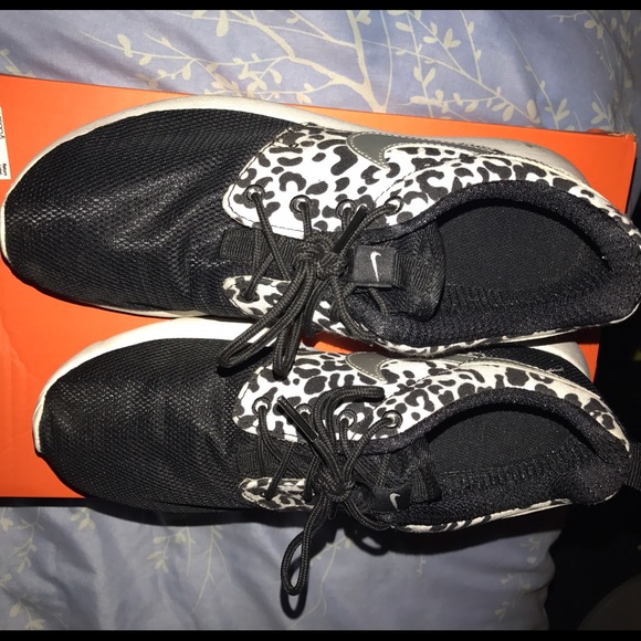 Sold - Picture 3 of 4