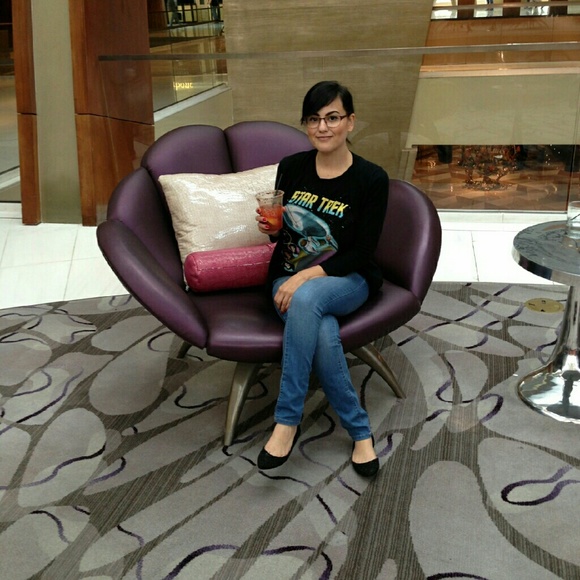 Hello ladies! - Picture 2 of 4