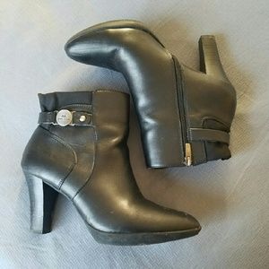 Anne Klein booties