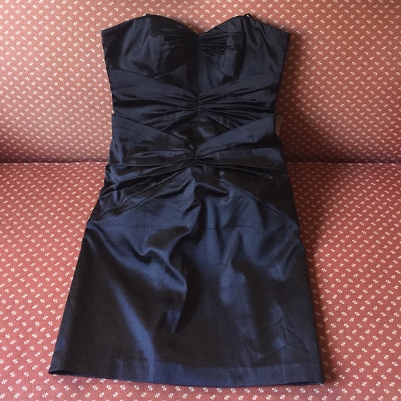 Laundry by Shelli Segal cocktail dress