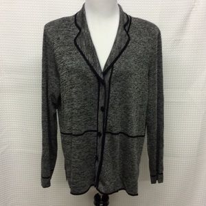 MISOOK Black and White Knit Sweater Size XL