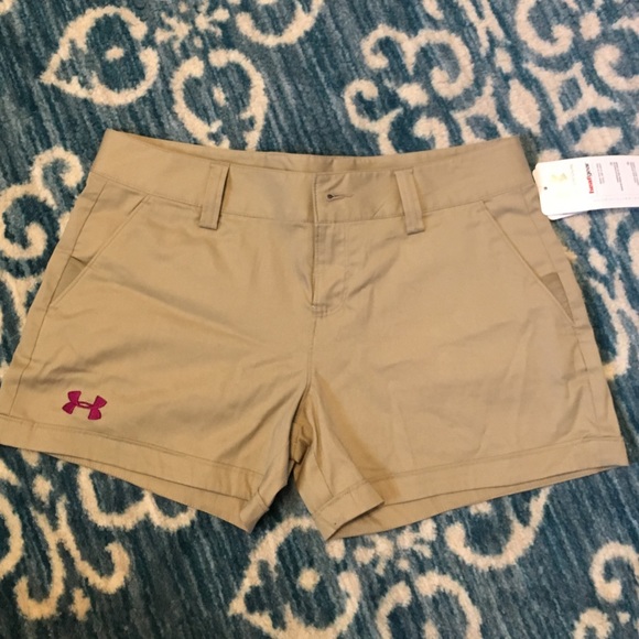 Under Armour khaki shorts