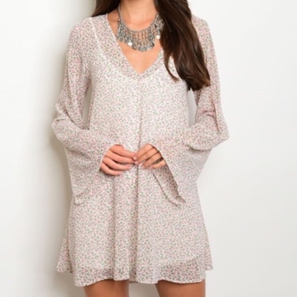 Taupe, Flare sleeve tunic mini dress! Floral print - Picture 2 of 4
