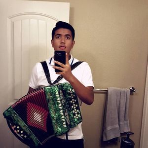 Meet your Posher, Gerardo