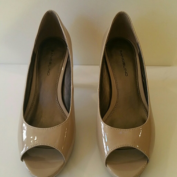 Taupe peep toe pumps, Bandolino