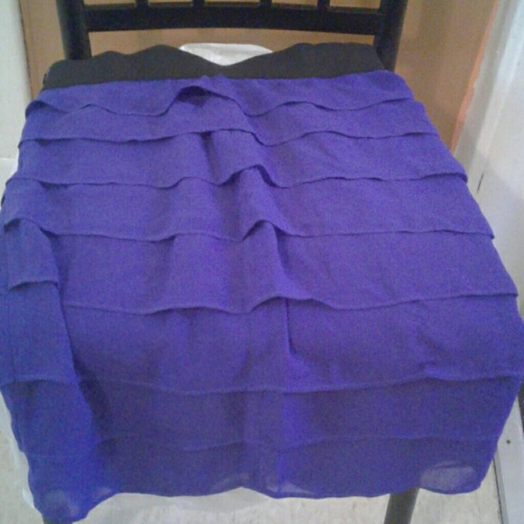 ELLEN TRACY SKIRT