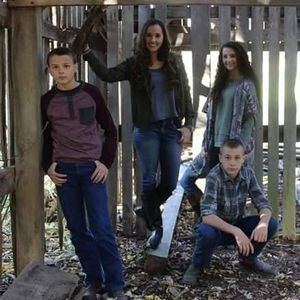 Meet your Posher, Lori