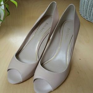 Enzo peep toe pumps NWT