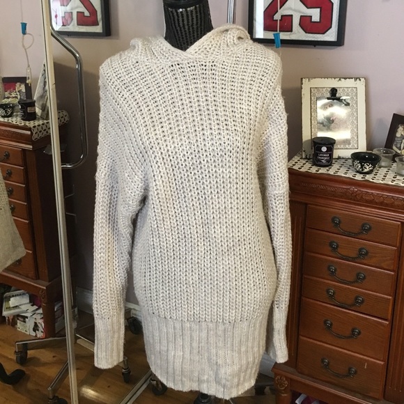 Sweaters - HEAVY KNIT H&M SWEATER