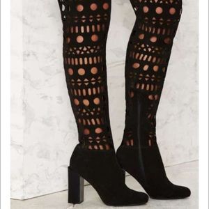 Listing coach necklace JC boots for Cheyenne