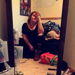 Meet your Posher, Samantha