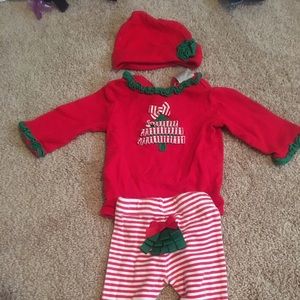 Christmas Outfit for baby girl ❤️💚