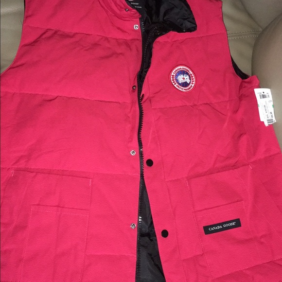 Canada goose vest size L